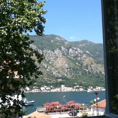 M&I Apartment Kotor Exterior photo